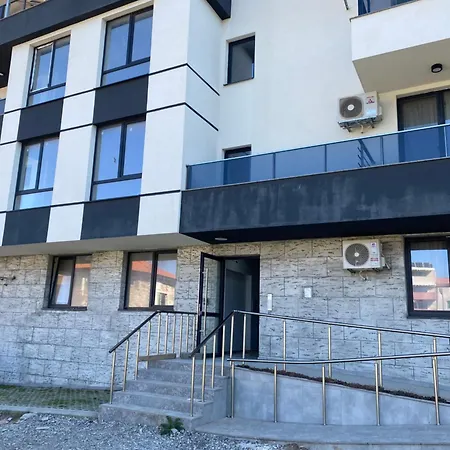 сони 4 Apartament