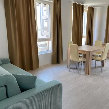 Апартамент сони 4 *